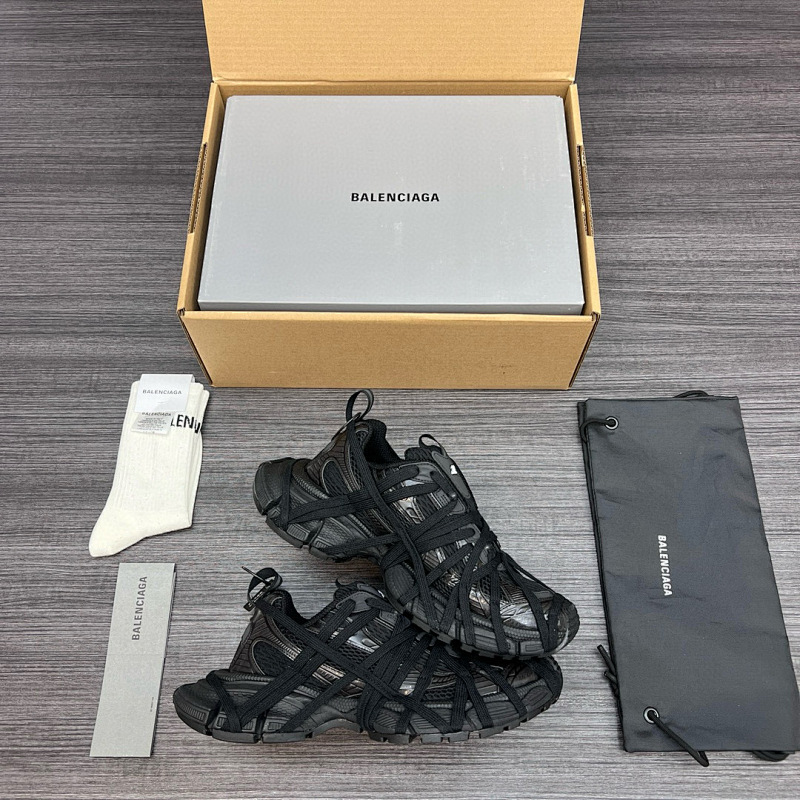 BALENCIAGA Triple S Sneakers (3)