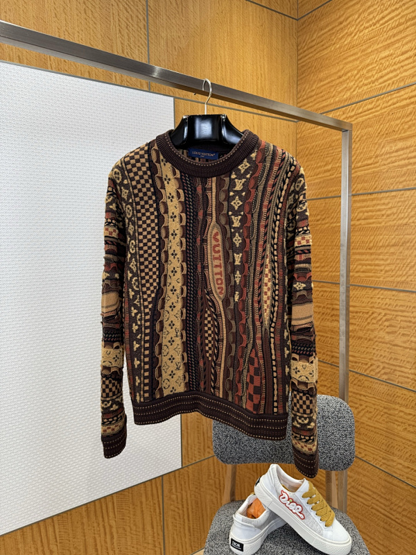 LOUIS VUITTON SWEATERS (8)