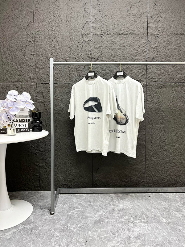 BALENCIAGA TSHIRTS (200)
