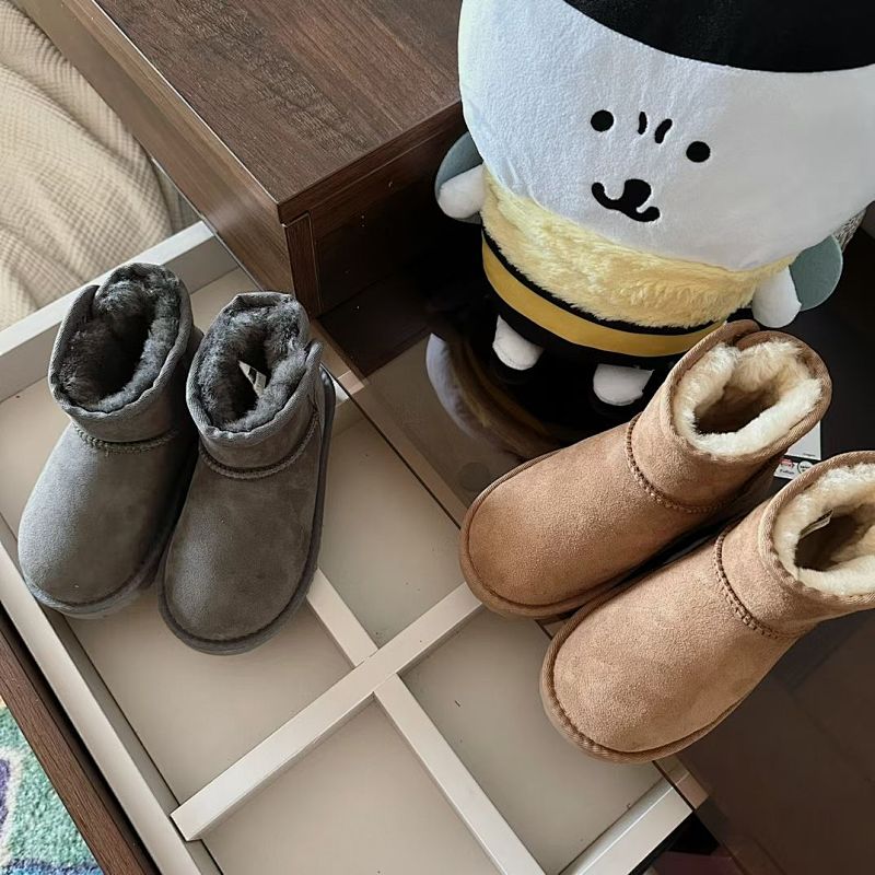 UGG Classic Short Boot (9)