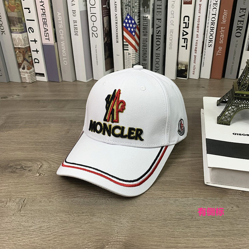 MONCLER HATS (2)