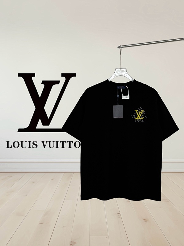 LOUIS VUITTON TSHIRTS
