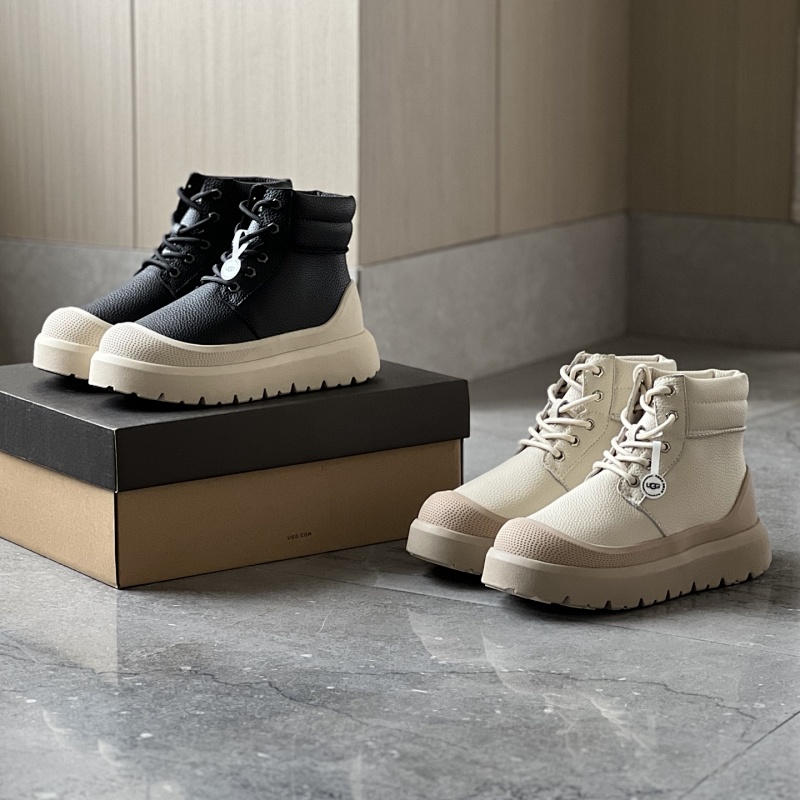 UGG Demonstrator Mid Boot