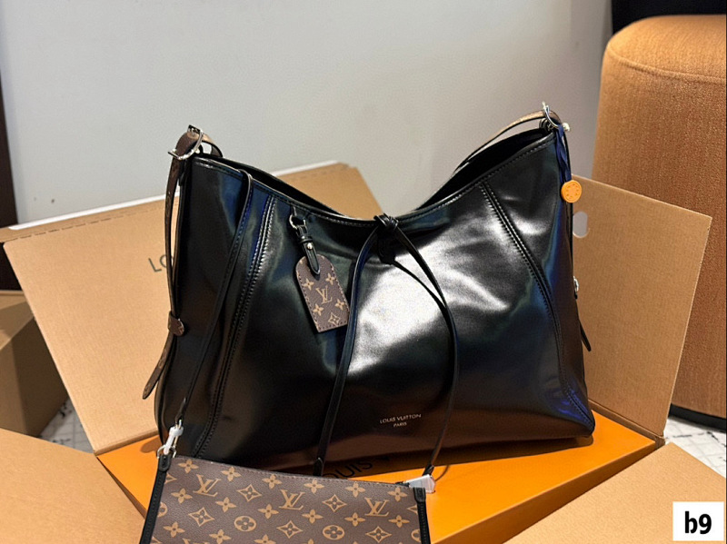 LOUIS VUITTON BAGS (403)