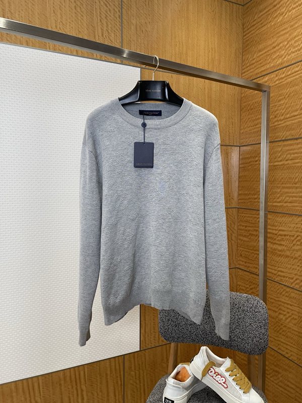 LOUIS VUITTON SWEATERS