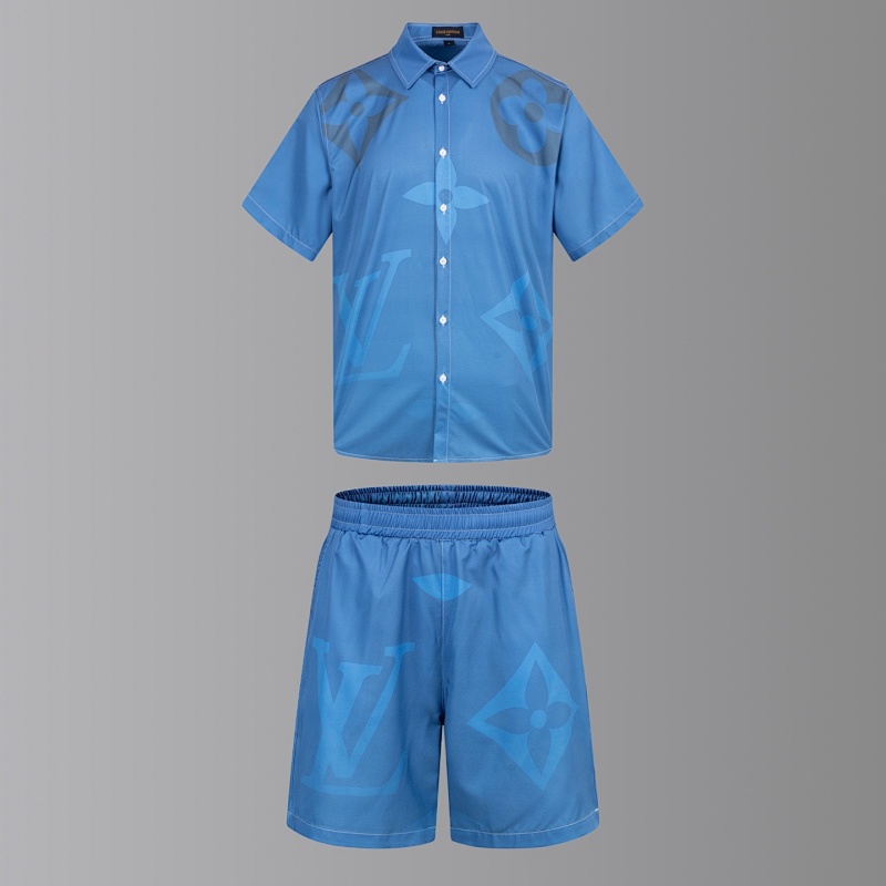 LOUIS VUITTON SHORTS (5)