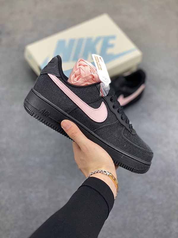 Nike Air Force 1 Fuchsia
