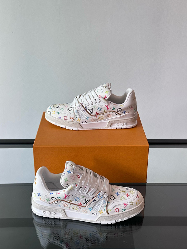 Louis Vuitton Multicolor Sneakers