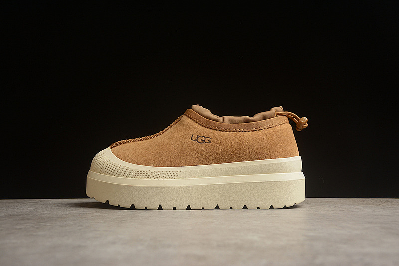 UGG platform snow boots (3)