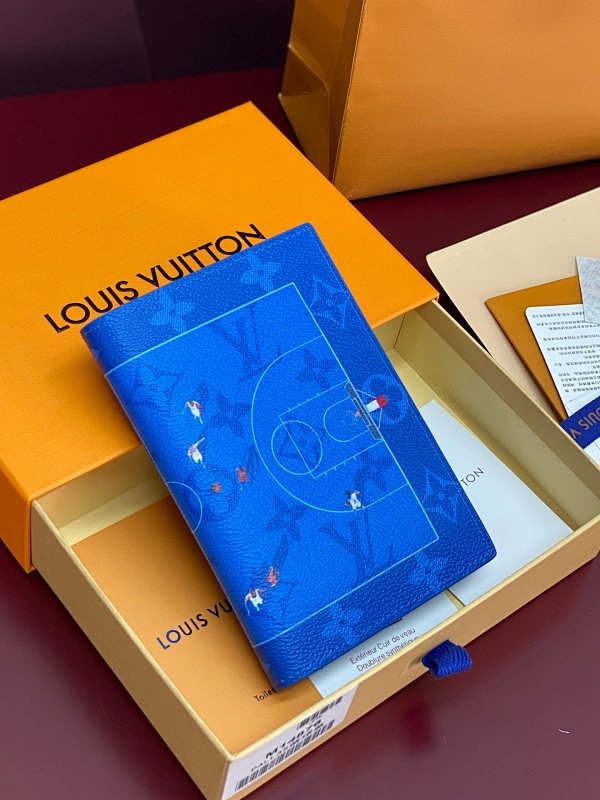 LOUIS VUITTON BAGS (131)