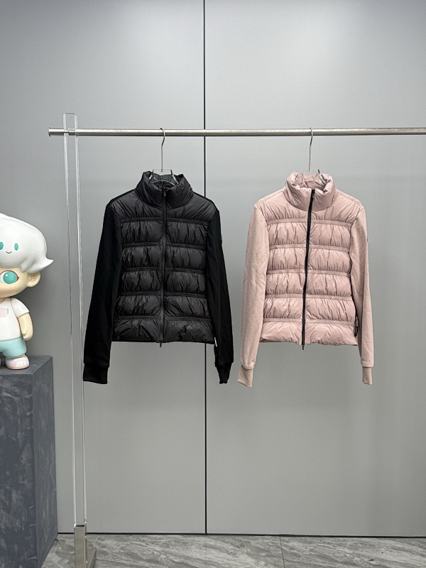 MONCLER PUFFERS (228)