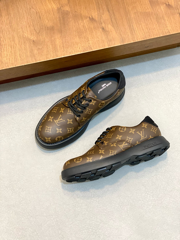 Louis Vuitton 休闲皮鞋