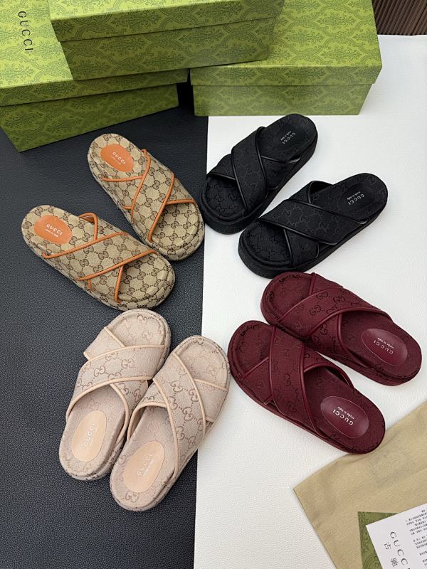 Gucci Slide Sandals (3)