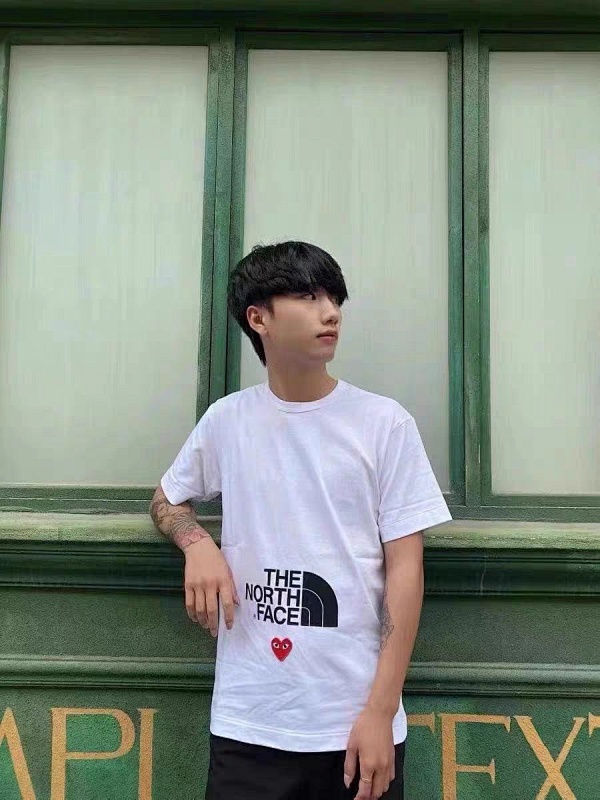 CDG TSHIRTS (13)