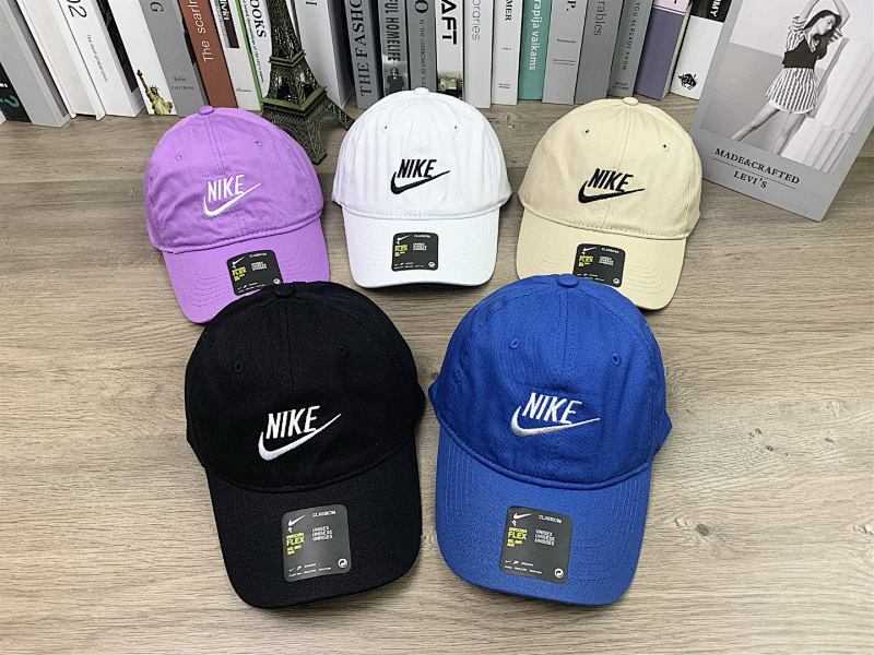 NIKE HATS