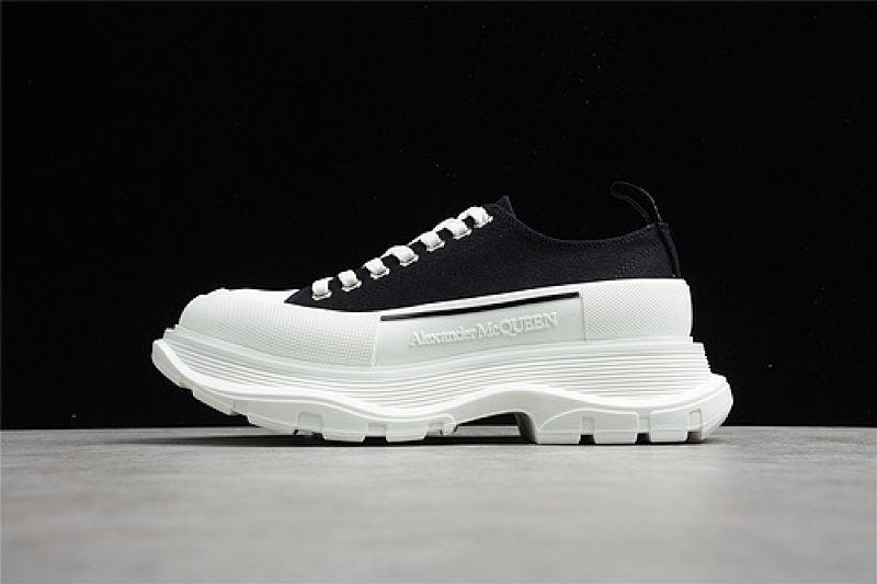 Alexander McQueen Chunky Sneakers (2)