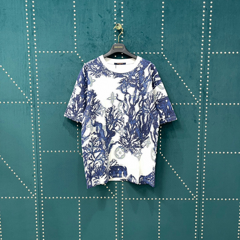 LOUIS VUITTON TSHIRTS (142)
