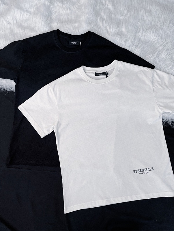 ESSENTIAL TSHIRTS (23)