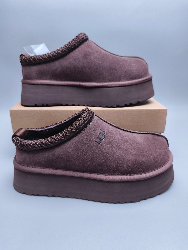 UGG Classic Ultra Mini