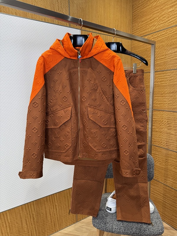 LOUIS VUITTON JACKETS