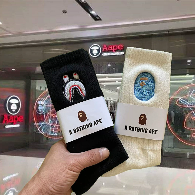 BAPE SOCKS (2)