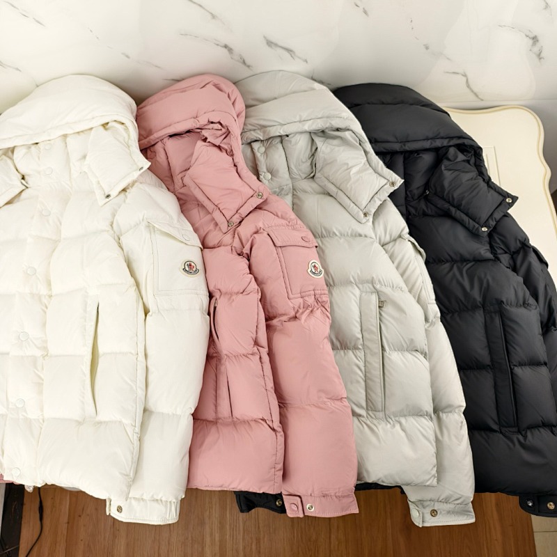 MONCLER PUFFERS (75)