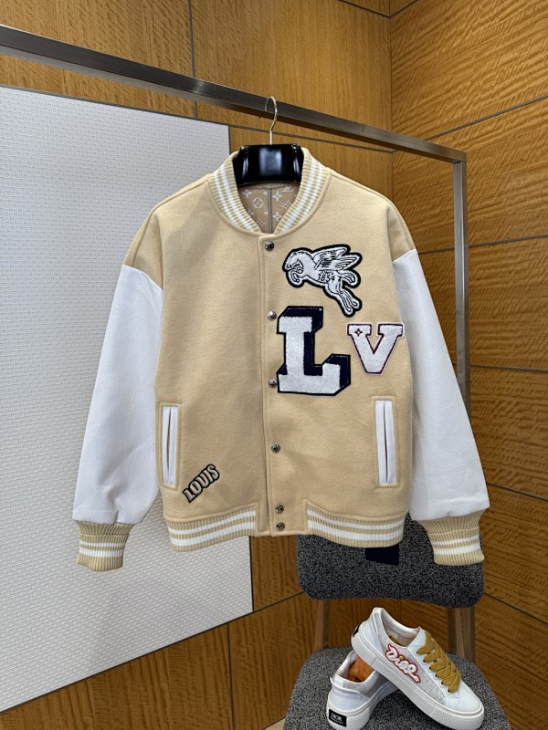 LOUIS VUITTON JACKETS (124)