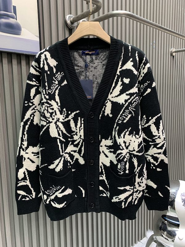 LOUIS VUITTON CARDIGANS (10)