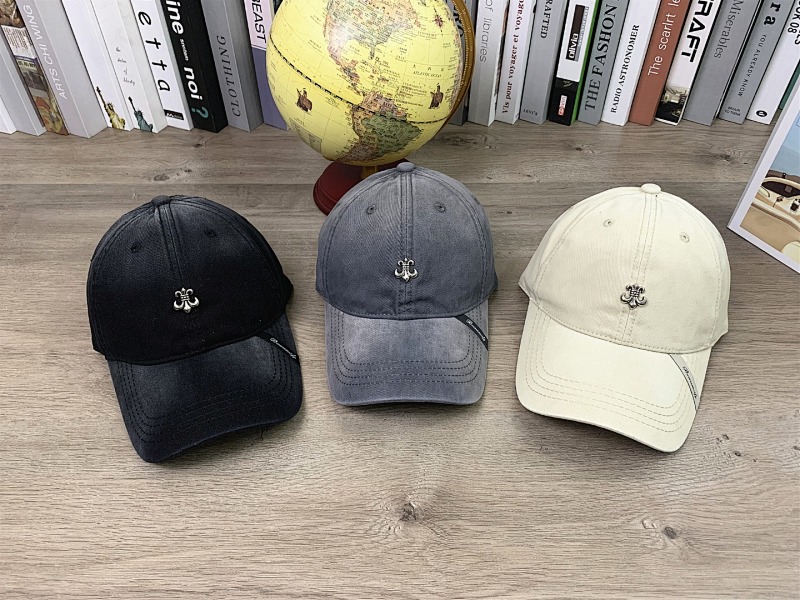 CHROME HEARTS HATS