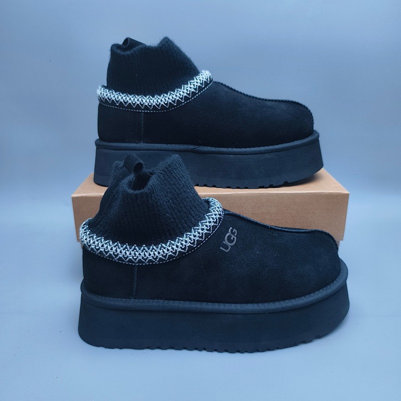 UGG 5956 Thick Sole Black Knit Boot