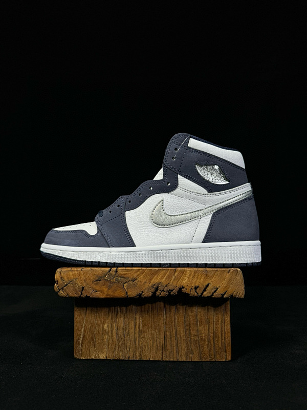 NIKE Air Jordan 1 Retro "Navy"
