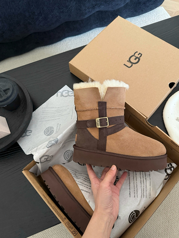 UGG Classic Mini II Boots