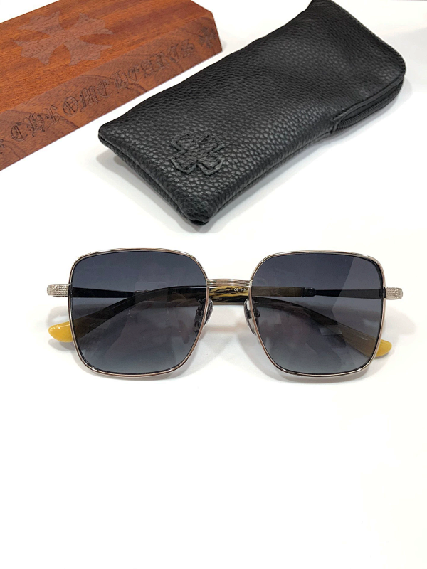 CHROME HEARTS SUNGLASSES