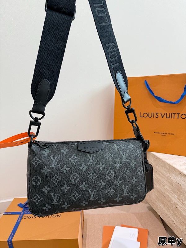 LOUIS VUITTON BAGS (29)