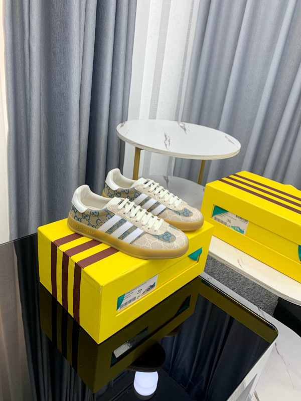 ADIDAS x GUCCI Sneakers