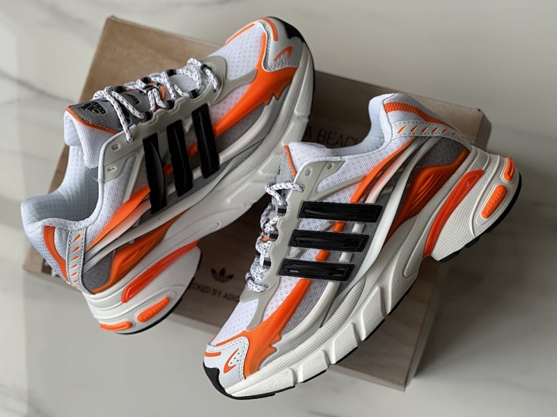 Adidas Ozweego