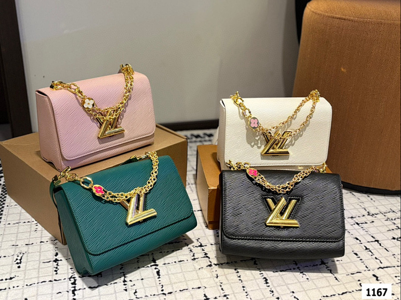 LOUIS VUITTON BAGS (399)