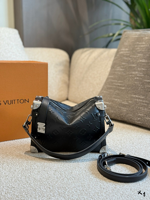 LOUIS VUITTON BAGS (328)