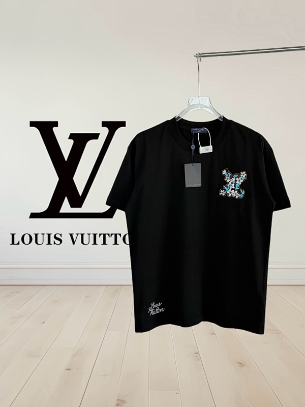 LOUIS VUITTON TSHIRTS (11)