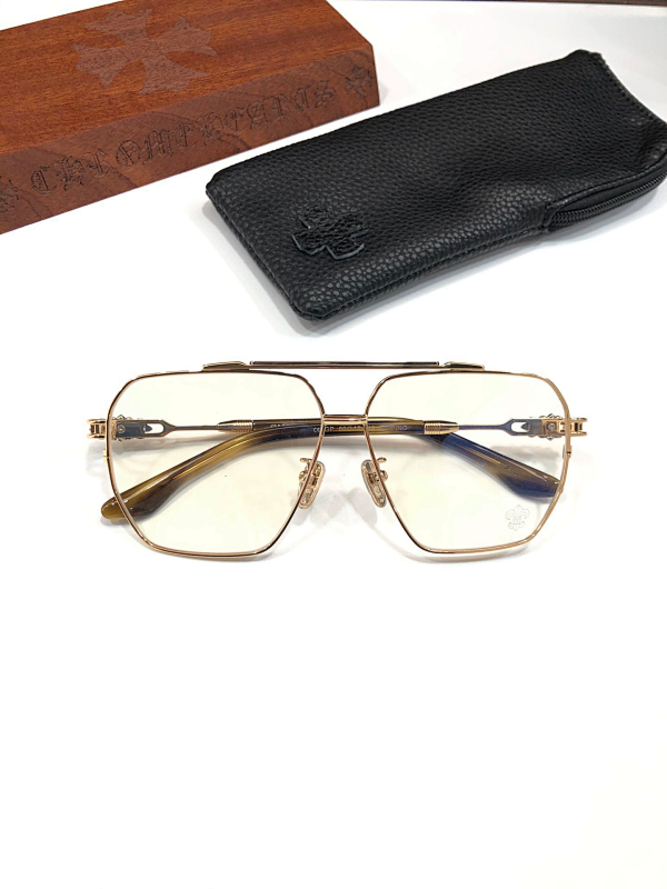 CHROME HEARTS SUNGLASSES