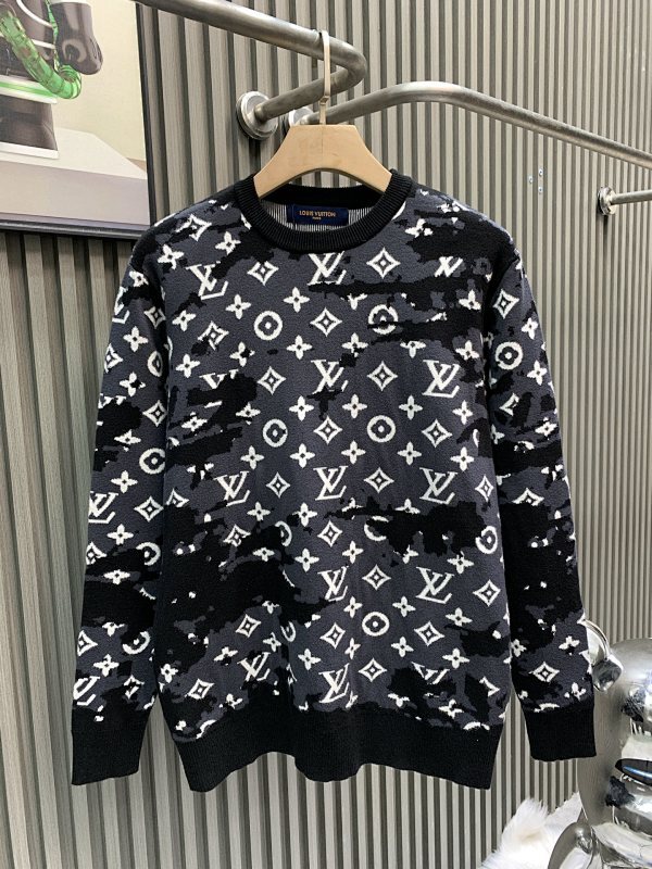 LOUIS VUITTON SWEATERS