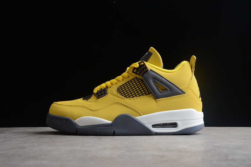 NIKE Air Jordan 4 Retro Lightning
