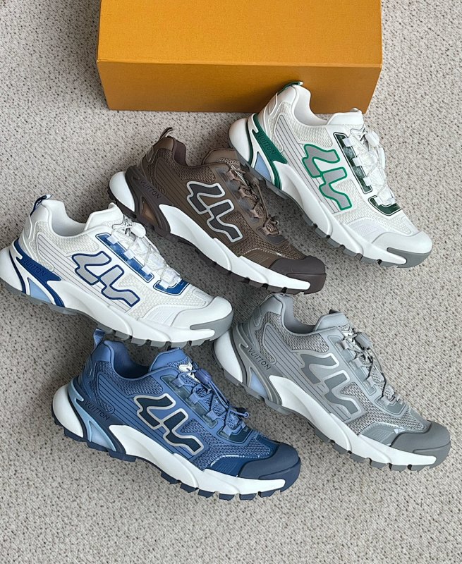 Louis Vuitton Runner sneakers