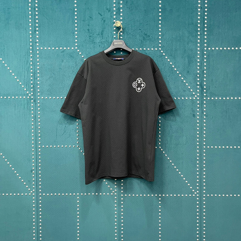 LOUIS VUITTON TSHIRTS (133)