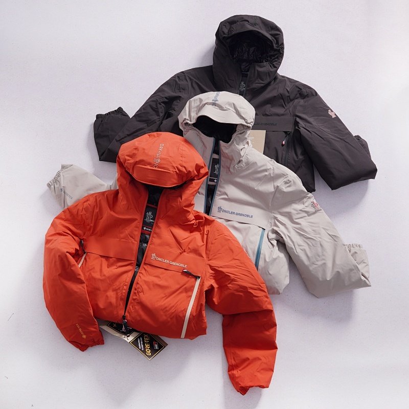 MONCLER PUFFERS (83)