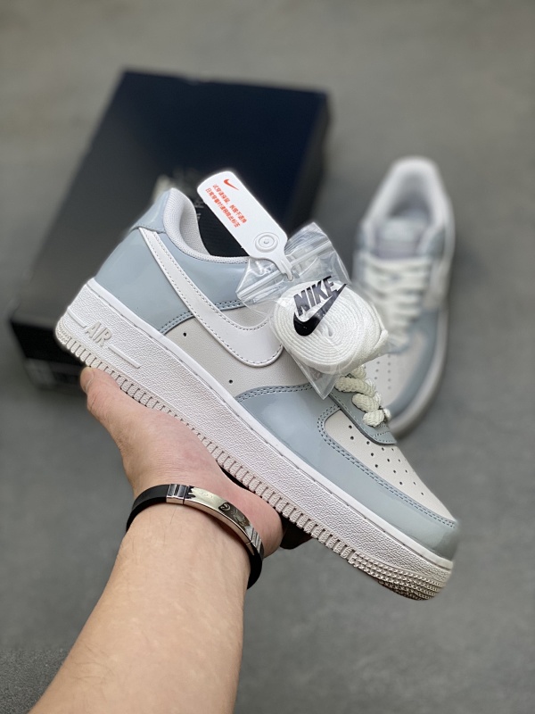 Nike Air Force 1 Retro