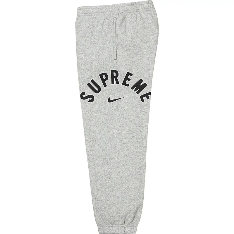 SUPREME SWEATPANTS