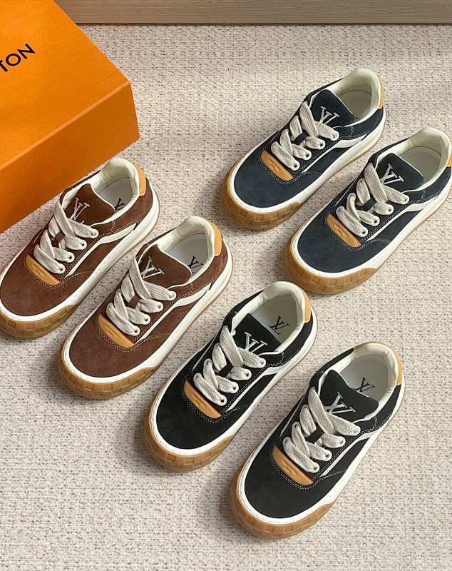 Louis Vuitton casual sneakers