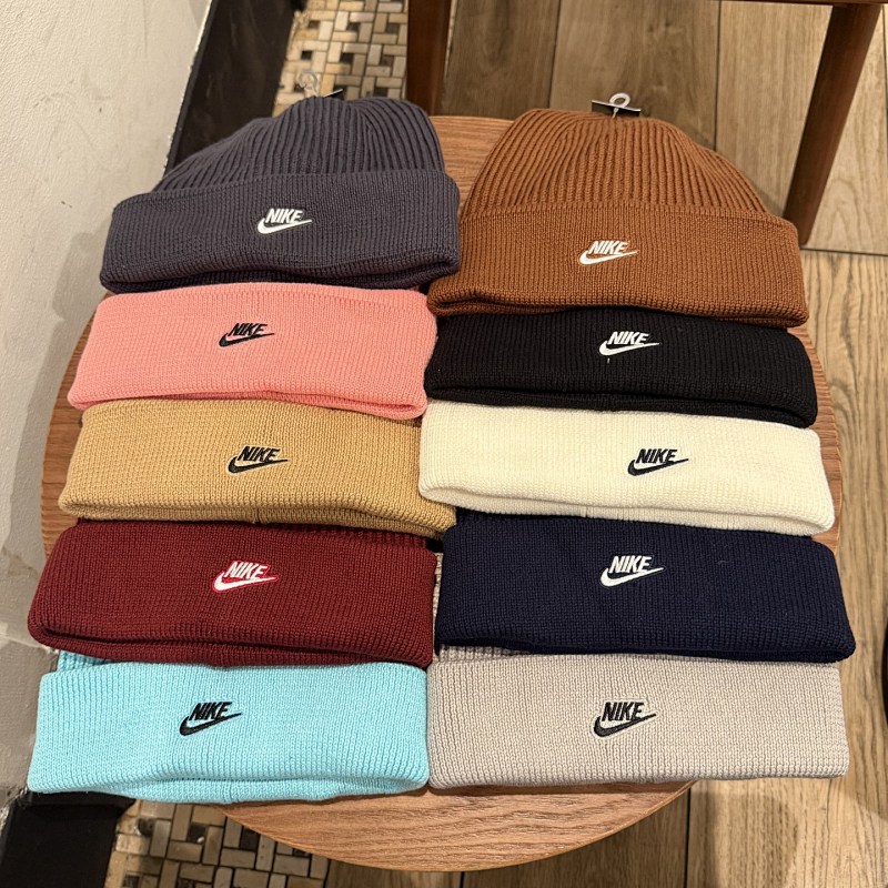 NIKE HATS (2)