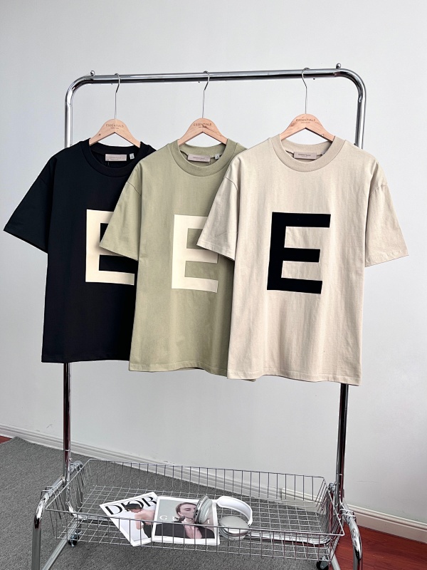ESSENTIAL TSHIRTS (25)